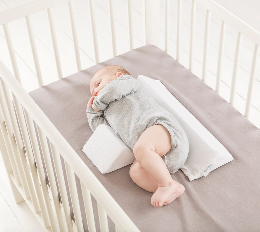 Seitenpositionierer baby sleep - Babybett