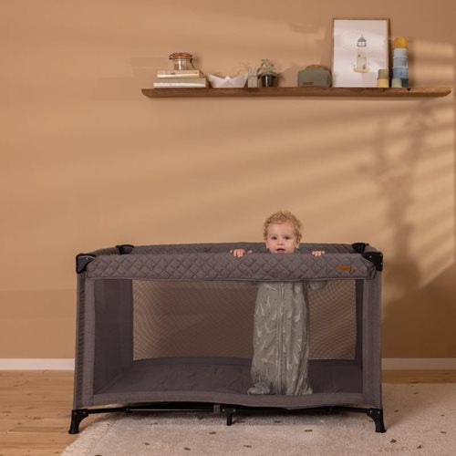 Grey travel cot - Baby care