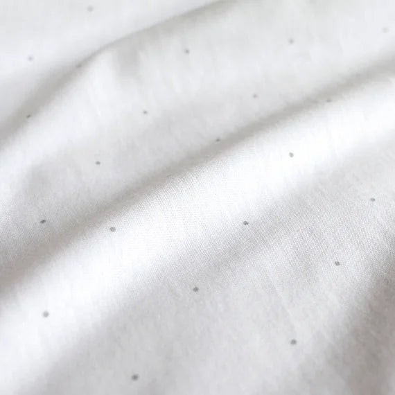 Fitted sheet park white jersey 75x95cm - small white polka dots -