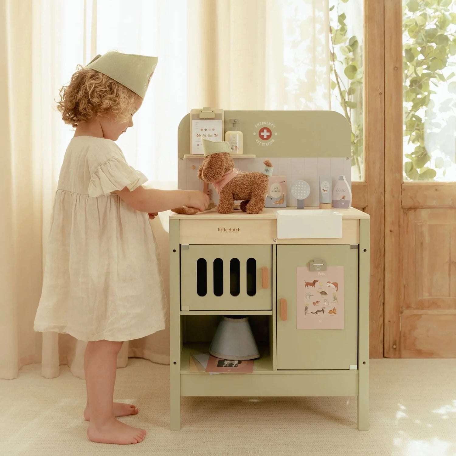 Clinique vétérinaire en bois – Vert