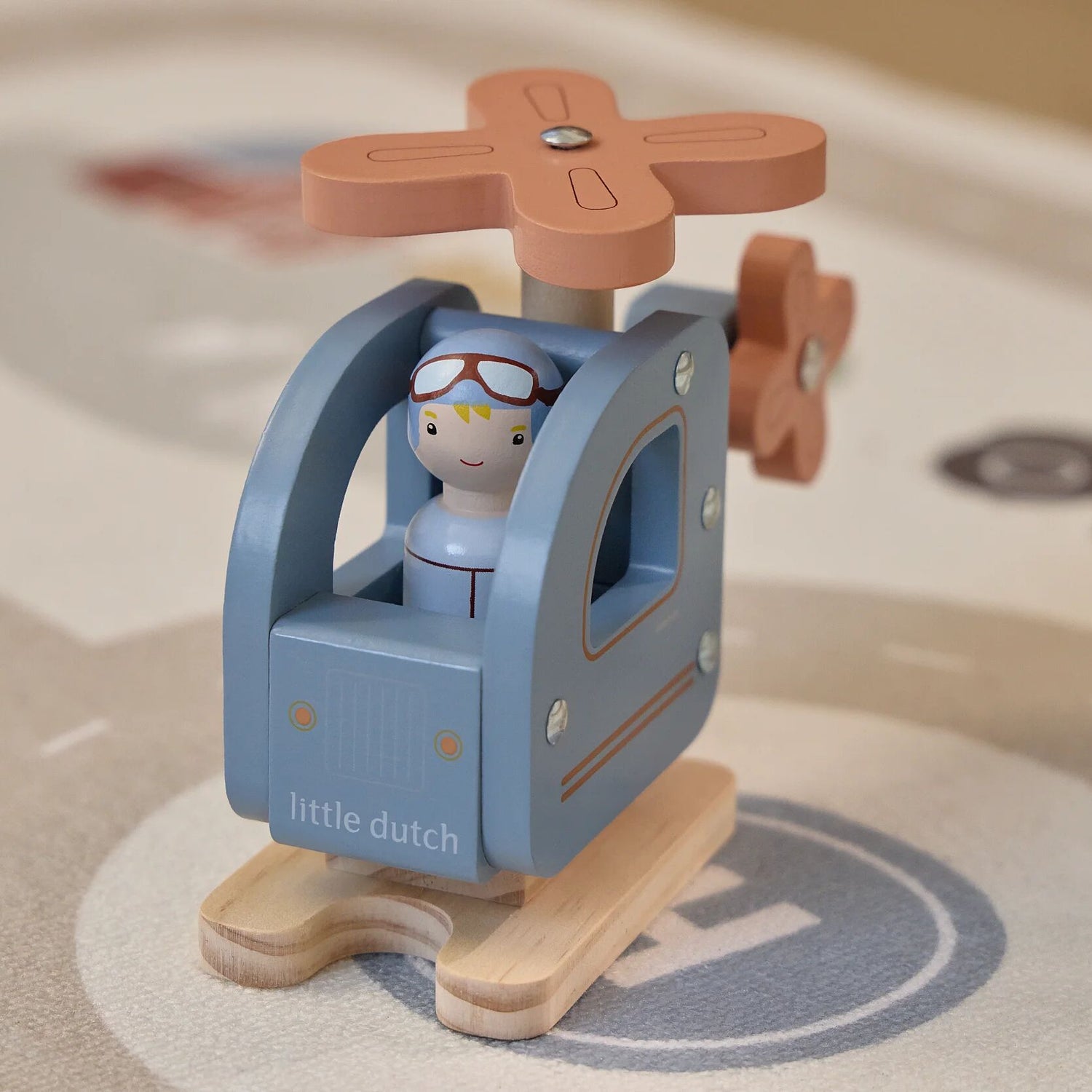 Hélicoptère en bois jouet - Bleu Price