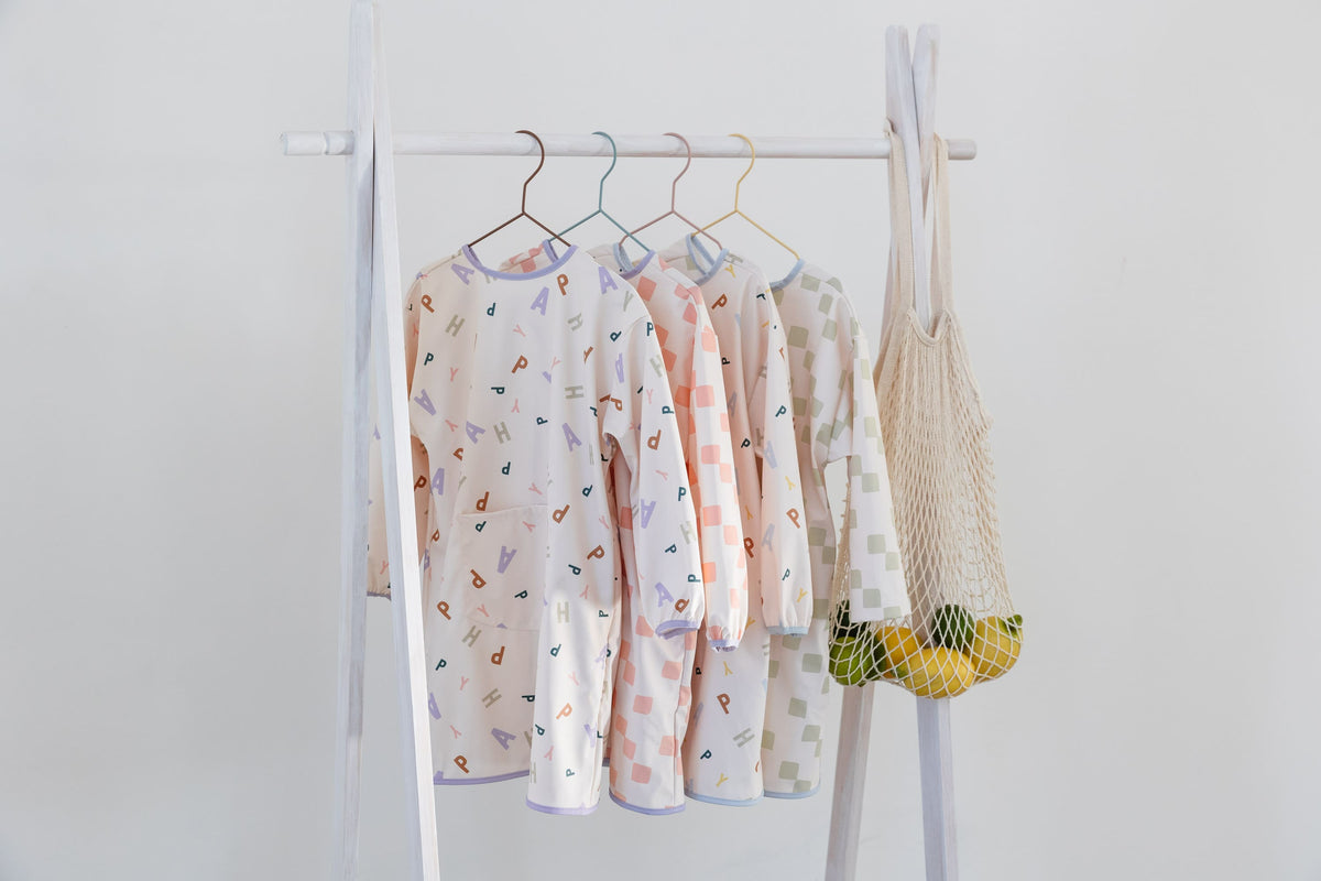 Bavoir Bébé Happy Cherry Bavoirs Imperméables Manches Longues Pour Bébé 0-5 Ans - Avec Grande Poche - Lavables Bavoir Bébé Happy Cherry Bavoirs Imperméables Manches Longues Pour Bébé 0-5 Ans - Avec Grande Poche - Lavables