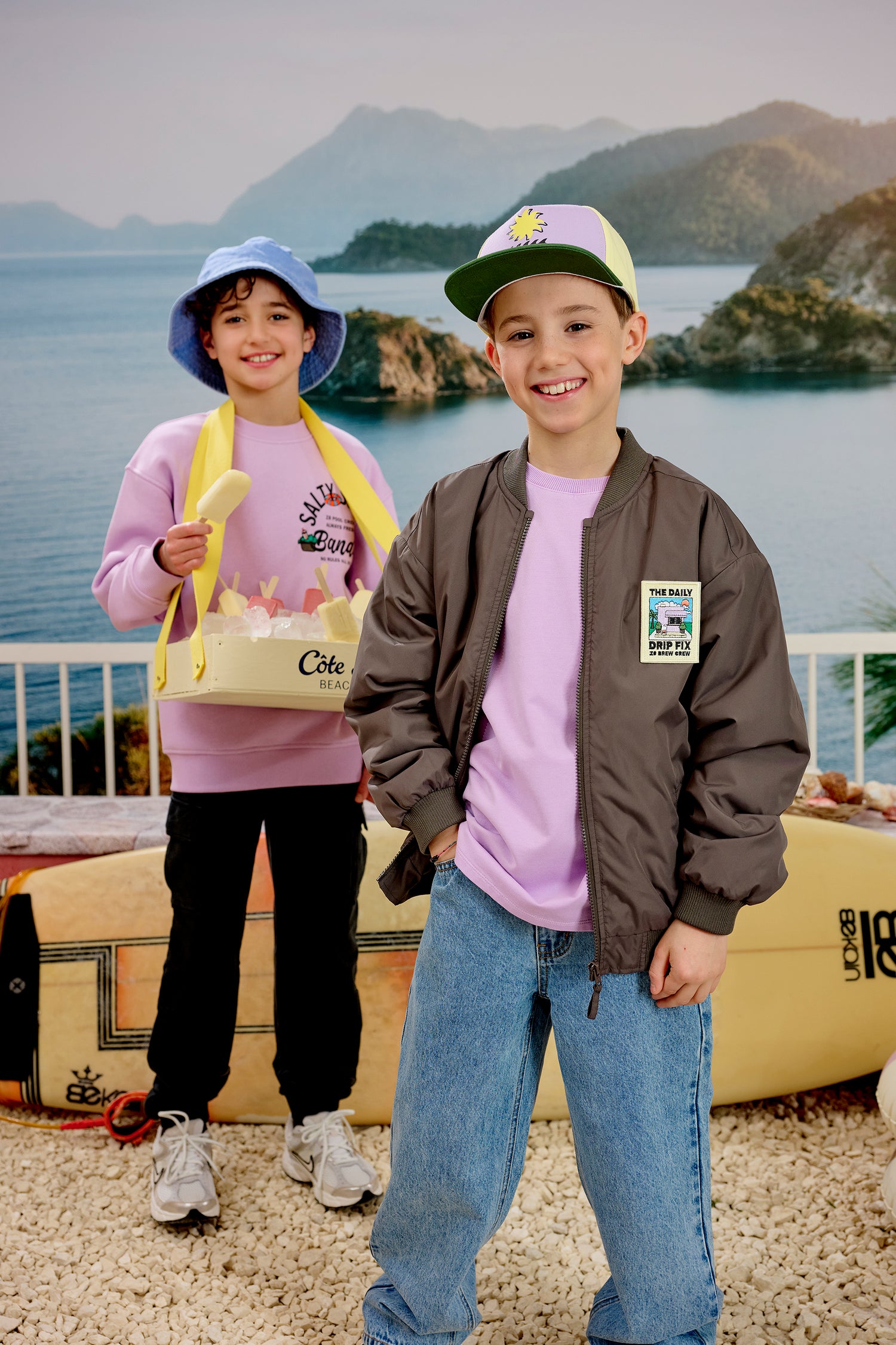 Sweater 	Aris  - Comfy cosmic