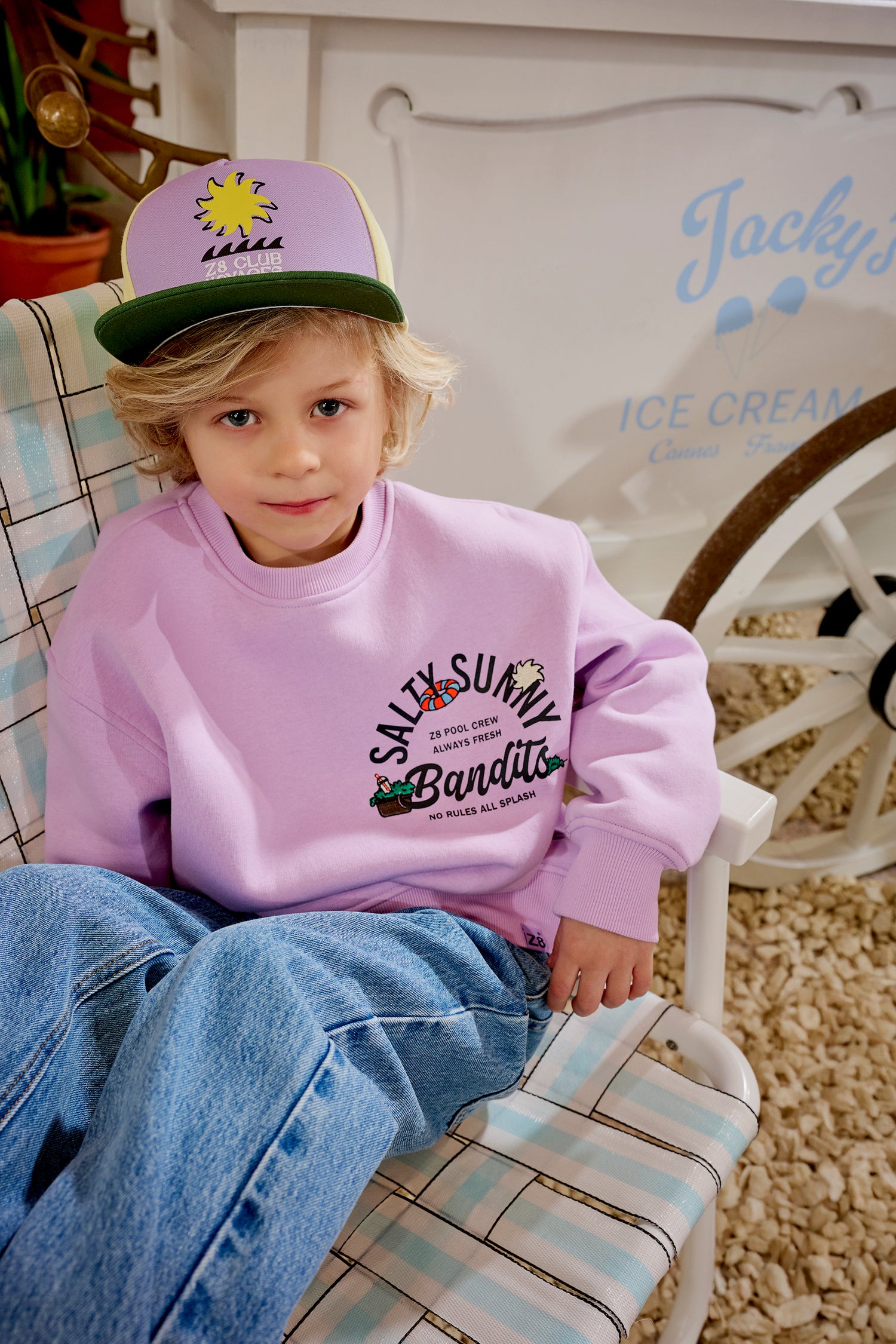 Sweater 	Aris  - Comfy cosmic