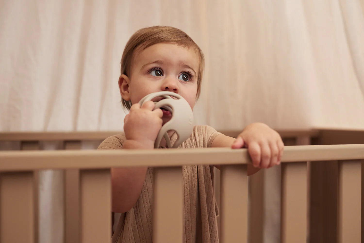 Anneau de Dentition Balle Silicone Ø9,5cm (divers coloris)