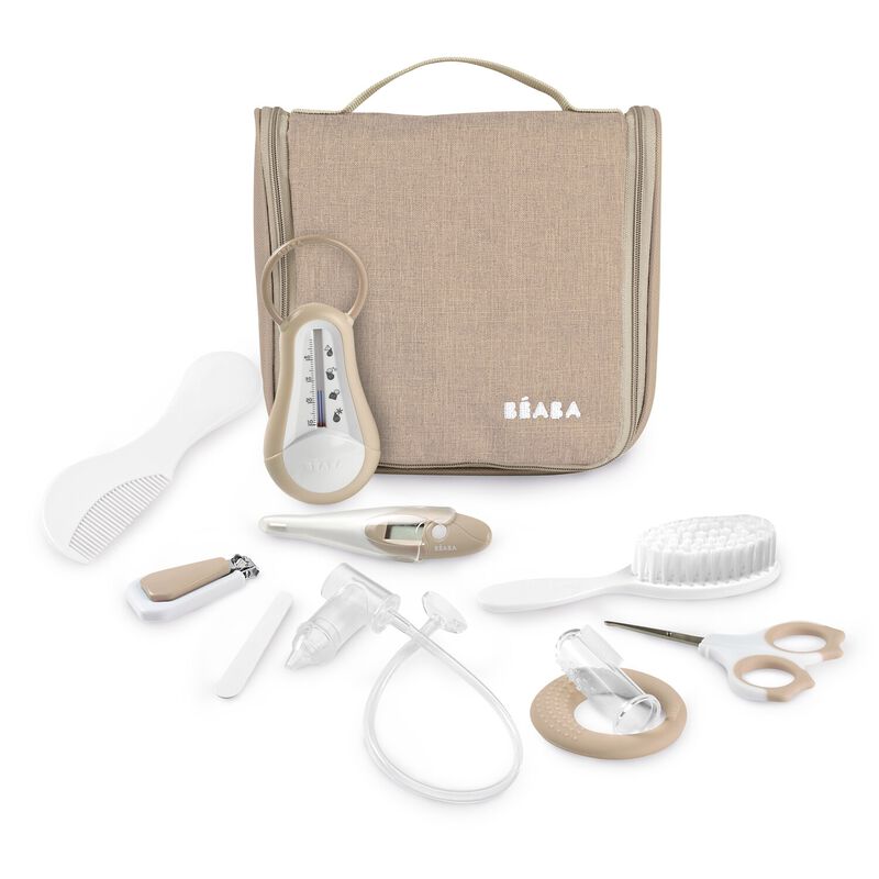 Trousse de toilette 10 accessoires (divers coloris)