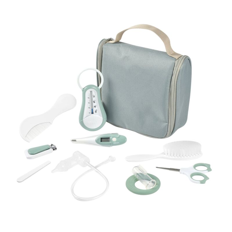 Trousse de toilette 10 accessoires (divers coloris)