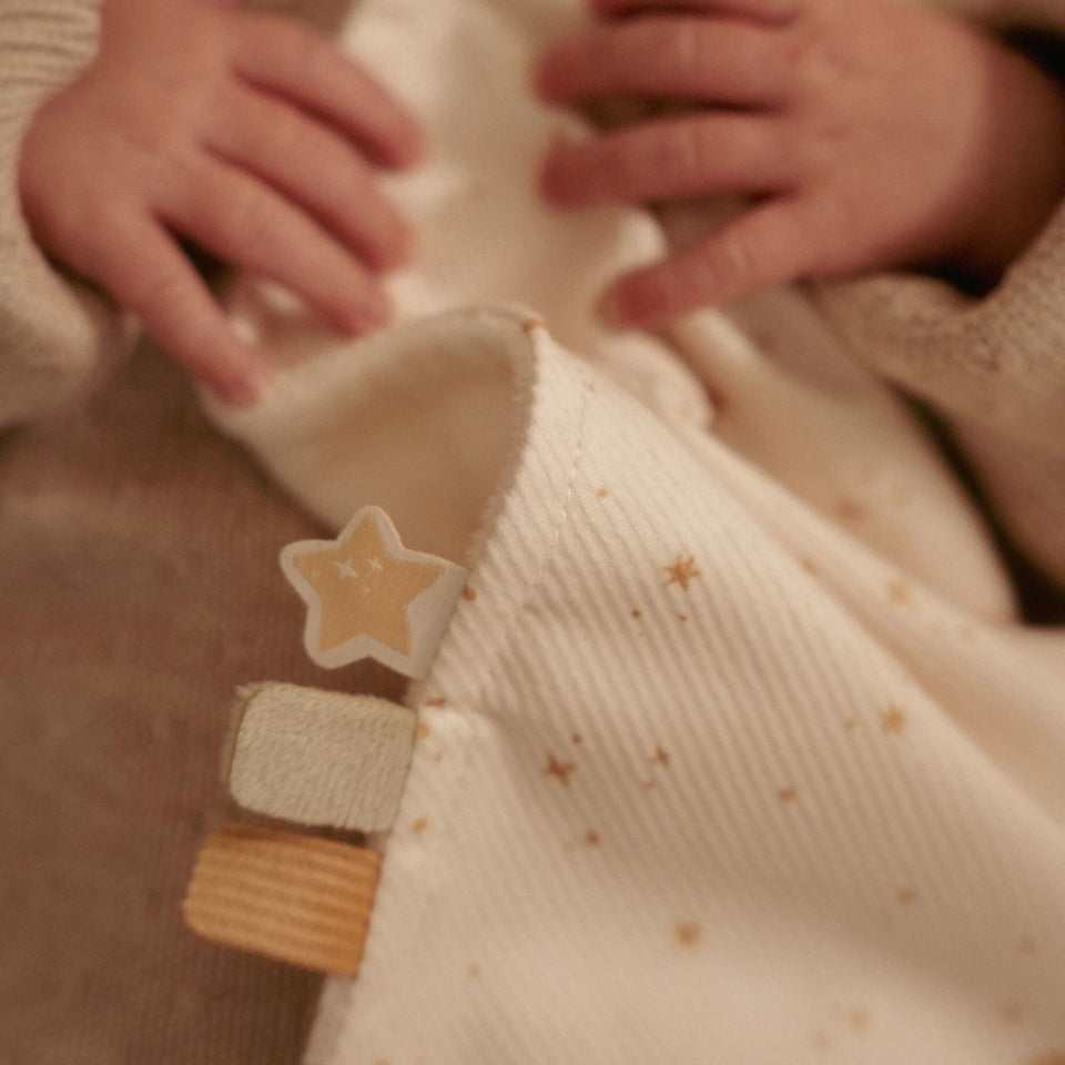 Kuscheltier mit Beißring – Newborn Naturals