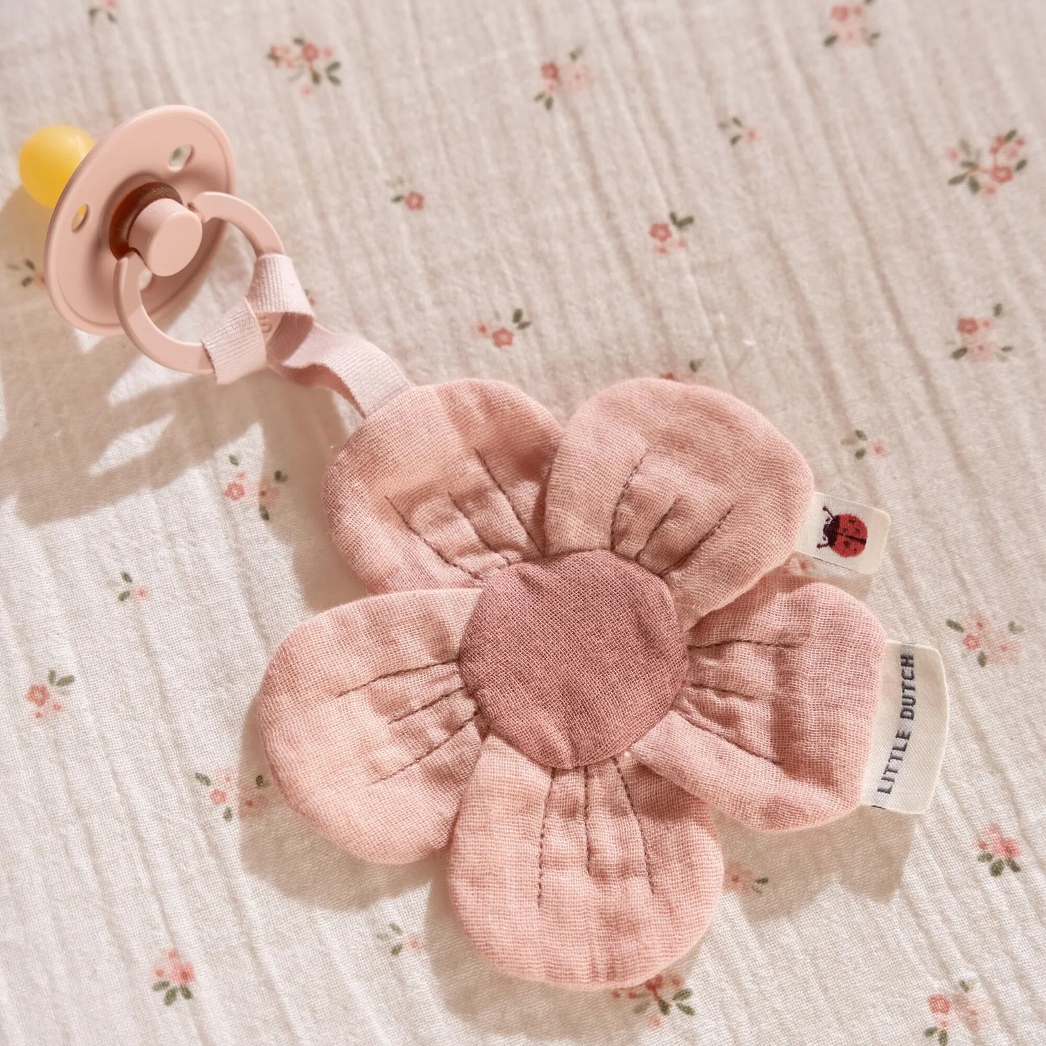 Schnullerhalter Rose - Fairy Garden Liste 