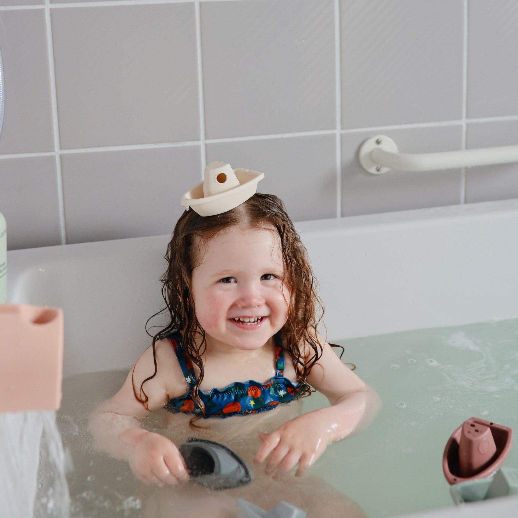 Baden -Boote Baden  Pastell – Teta