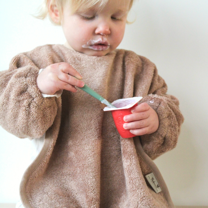 Bavoir à manches élastiques (divers coloris) - cape de bain