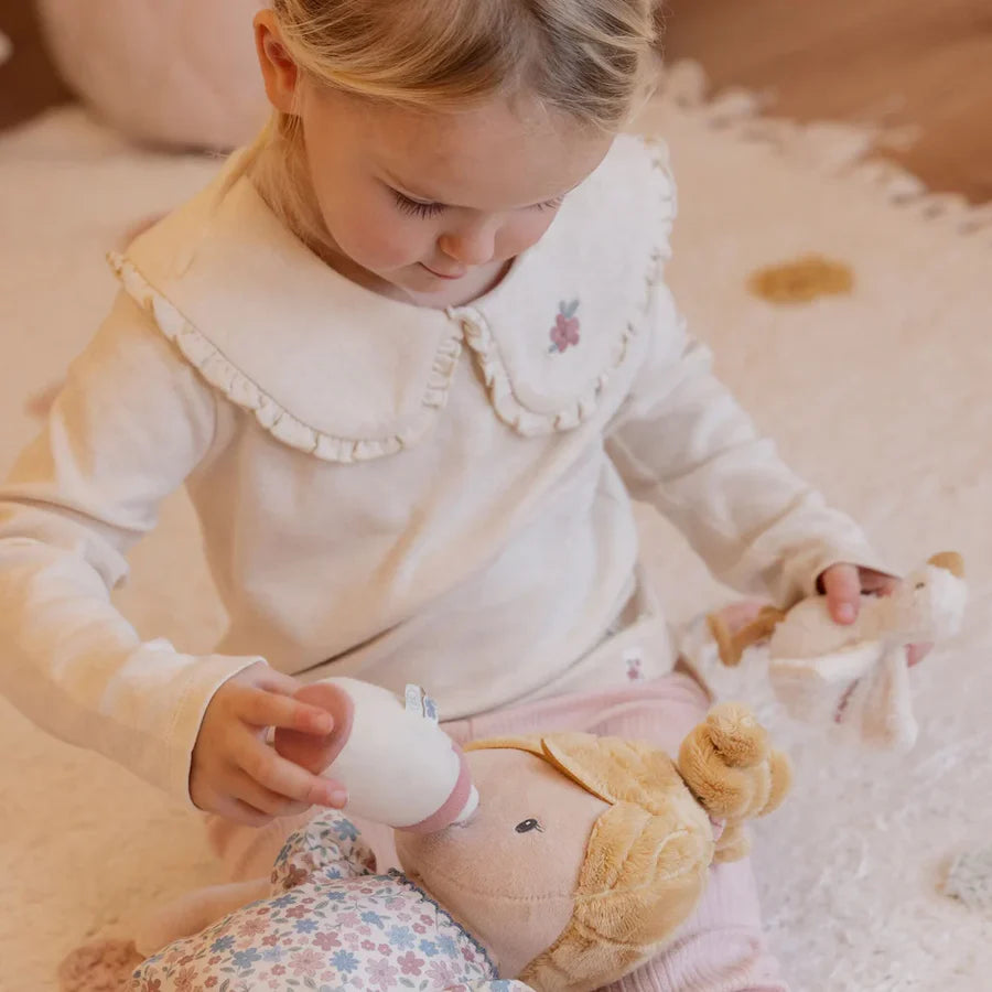 Poupée bébé Julia