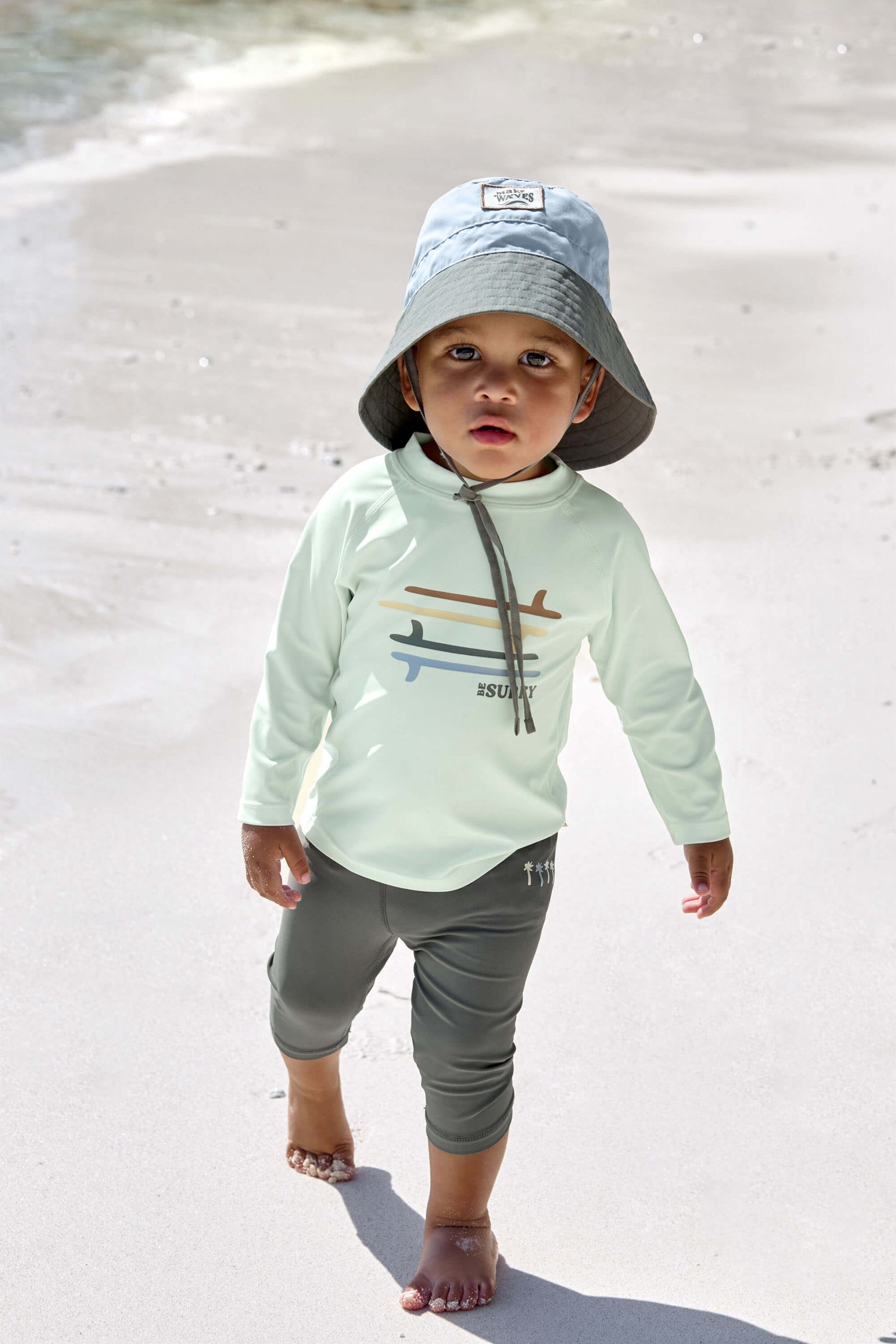 UV-Schutz-Mütze für Kinder – sky blue/deep olive (verschiedene Größen)