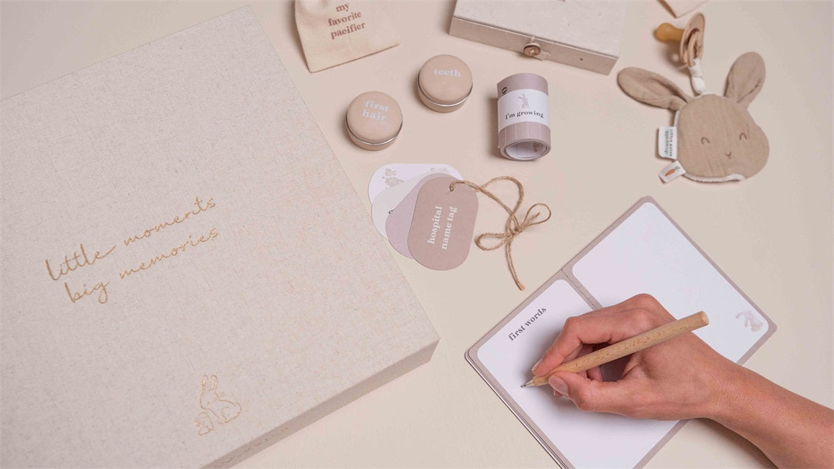 Coffret souvenir de naissance - Memory Box Baby Bunny Liste