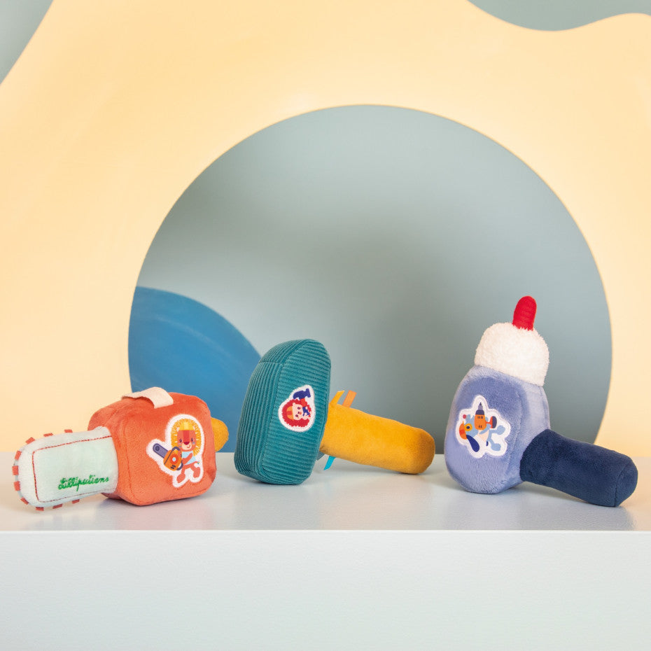 Rassel in Form eines Bohrers – Jules, der Hund