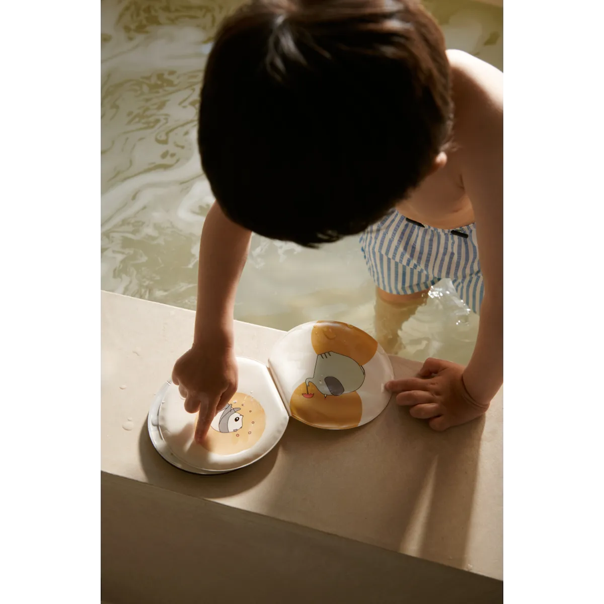 Livre sur l’eau de Waylon - jouet bain