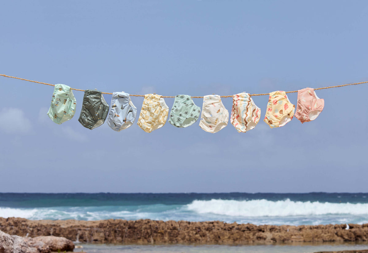 Maillot de bain couche bébé - Planches de surf/écru