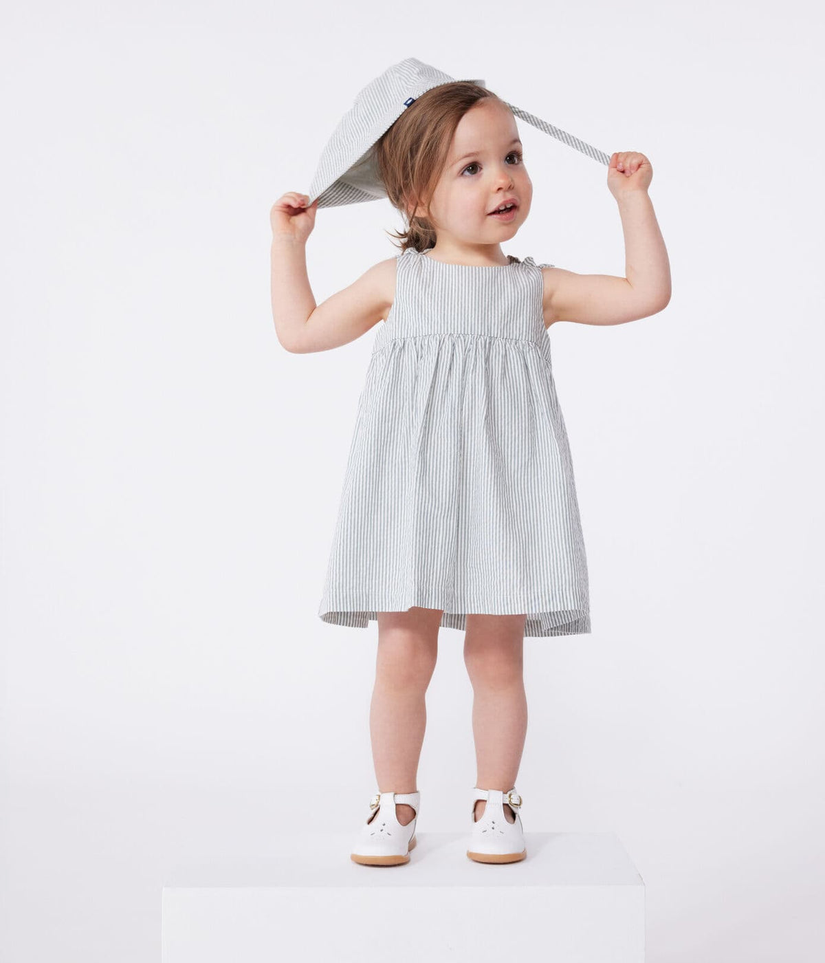 Robe bébé en coton sans manches rayée (tailles 6m - 36m)