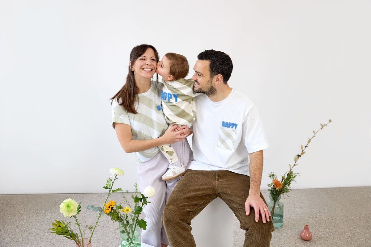 T-Shirt female Happy - Milky/light khaki (verschiedene Größen)