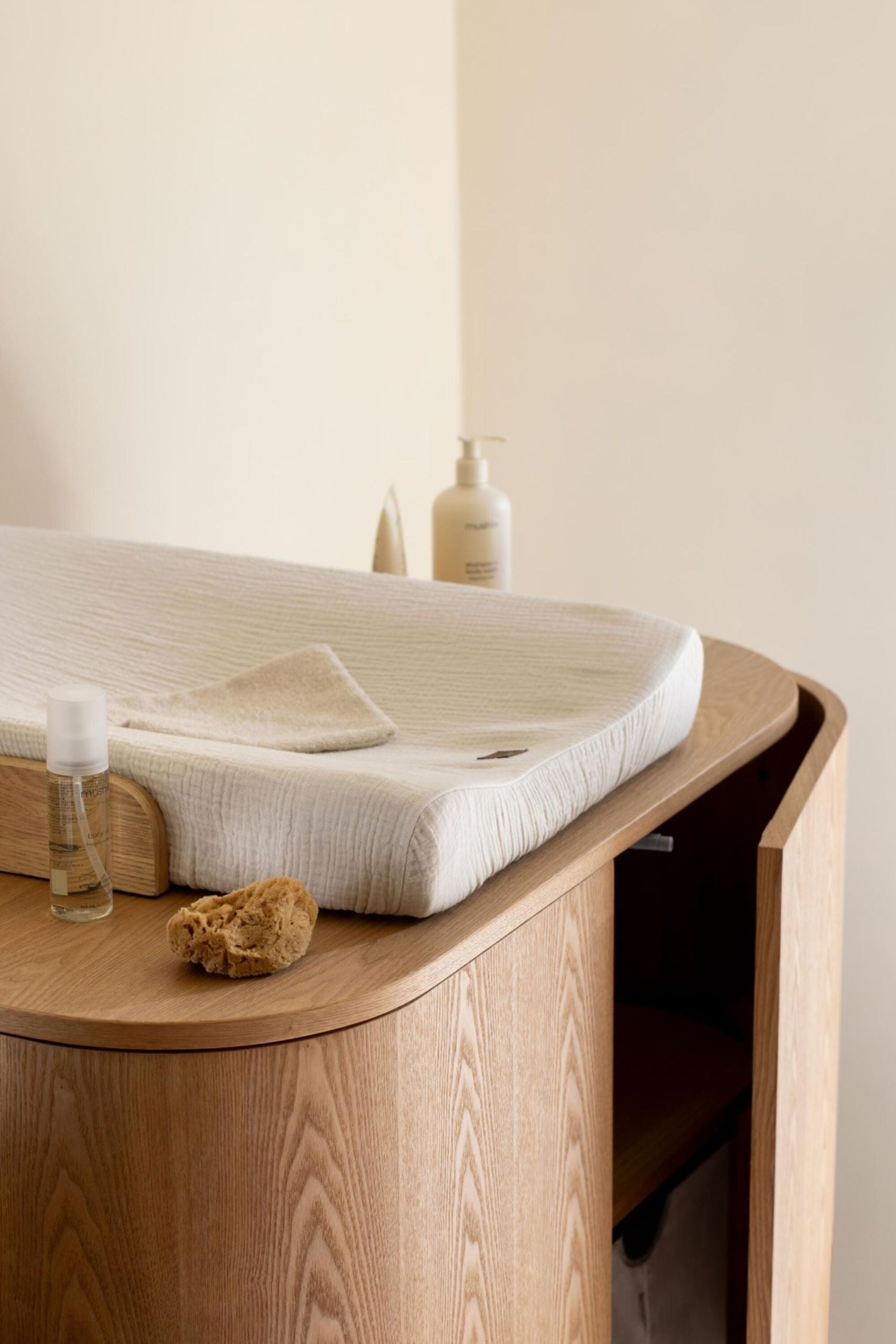 Yume Kommode – Erweiterung – Esche natur – Kommode